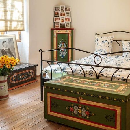 ホテル Casa Schmidt Crit エクステリア 写真