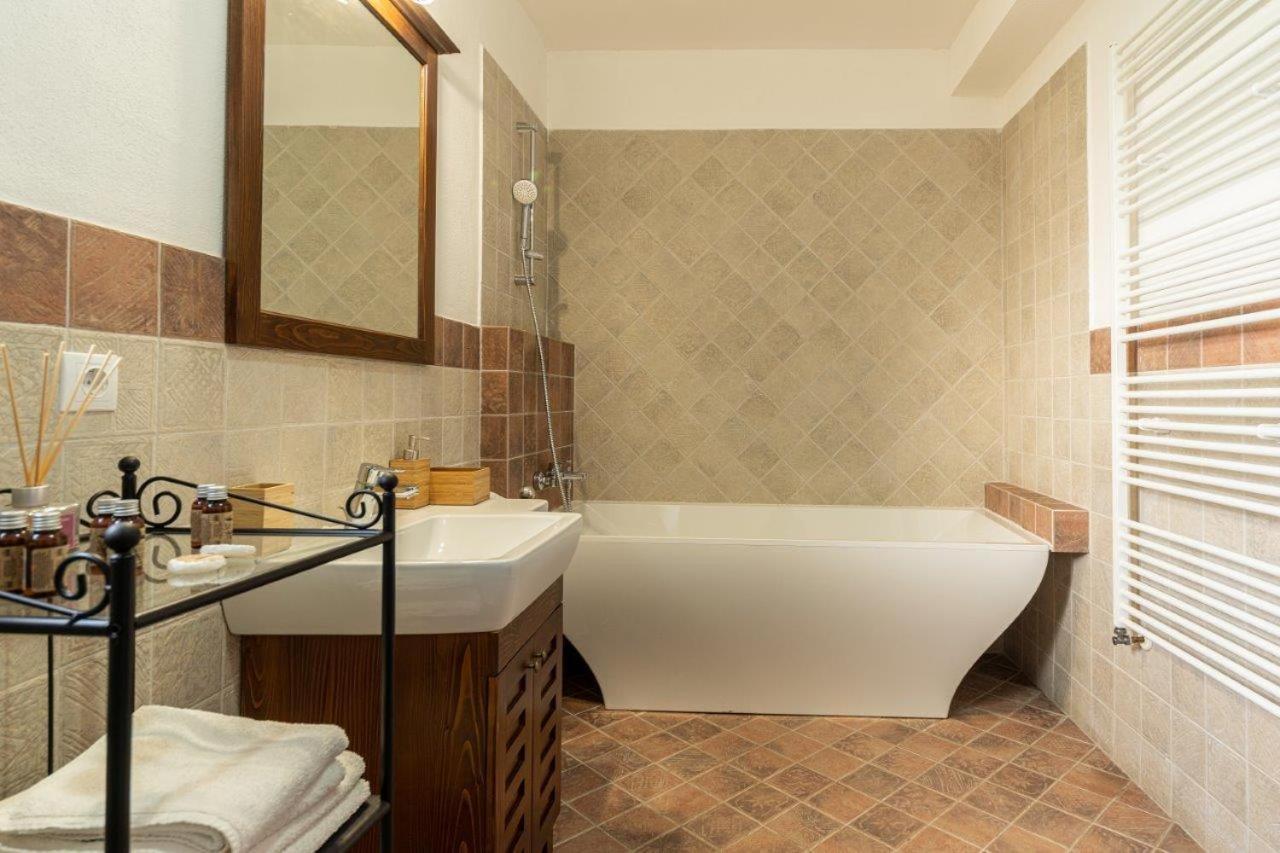 ホテル Casa Schmidt Crit エクステリア 写真