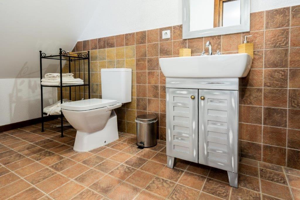 ホテル Casa Schmidt Crit エクステリア 写真