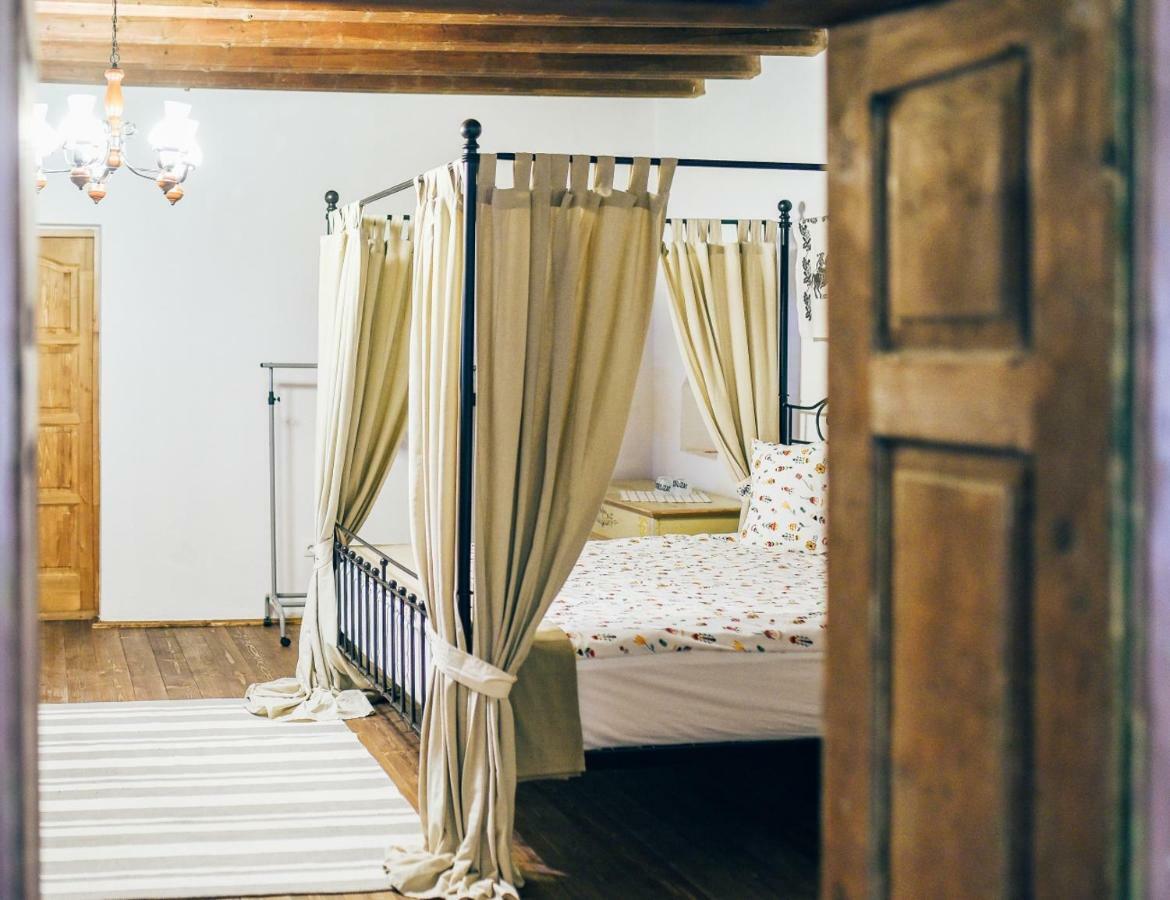 ホテル Casa Schmidt Crit エクステリア 写真