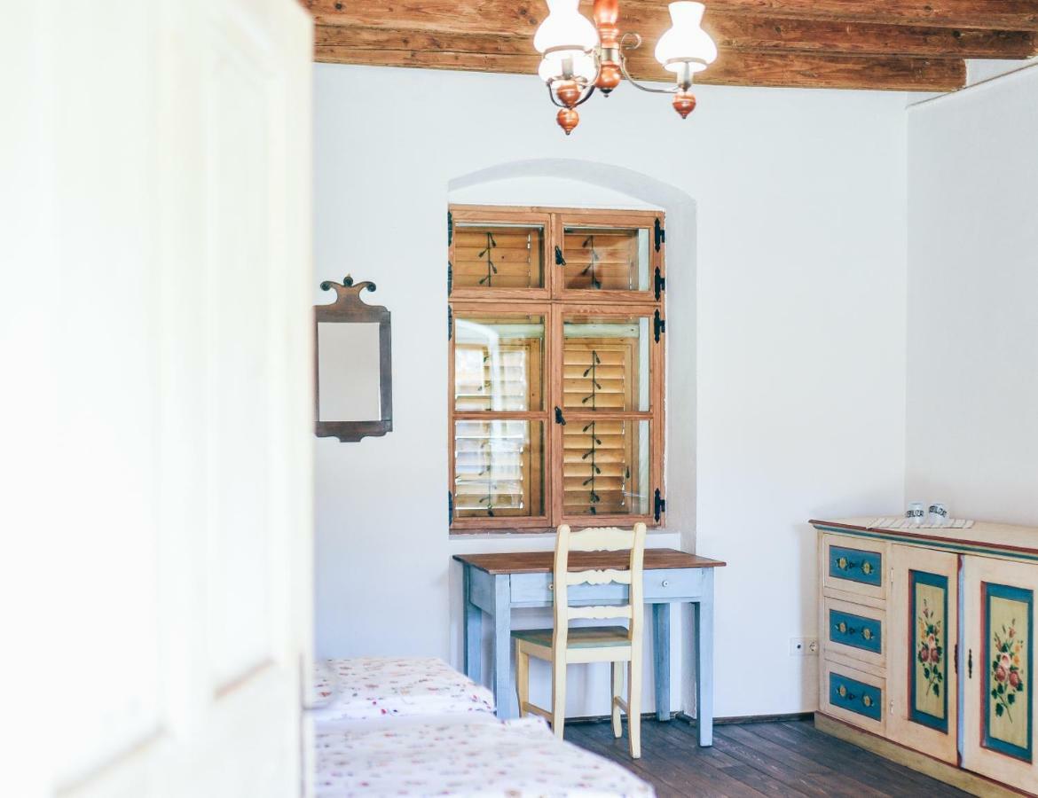 ホテル Casa Schmidt Crit エクステリア 写真